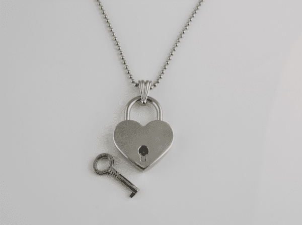 Silver Coloured Love Lock Photo Pendant